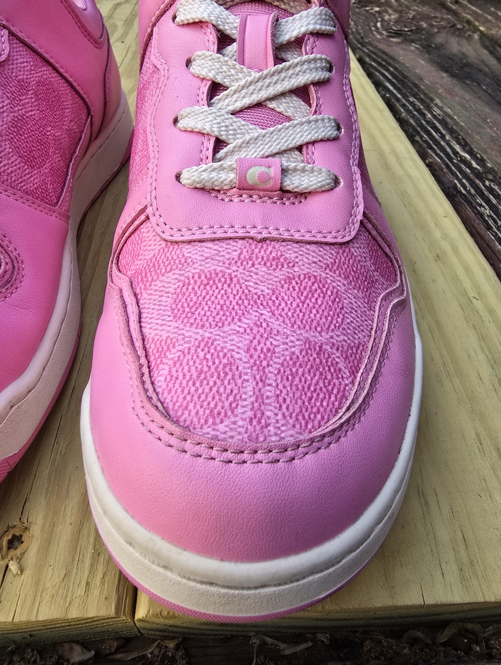 COACH Women's C201 Signature, Low Top Sneakers, Vivid Pink, Sz 8.5B - Picture 3 of 15